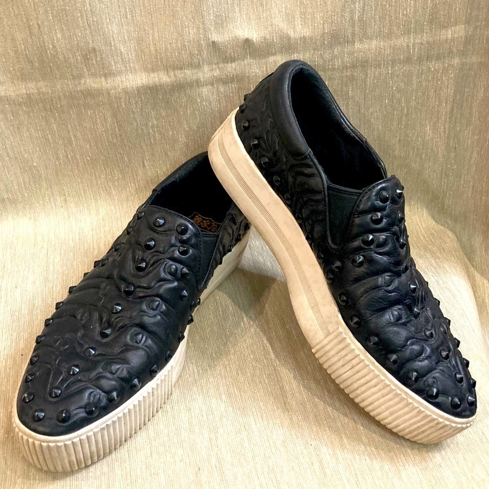 ASH Sz 37 Leather Studded Pointy Toe Slip On Rubber Sole Comfort Shoes Loafers